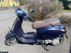 Vespa Primavera 50 4-Takt Bild 3