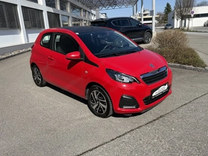 Peugeot 108 1,0 e-VTi 68 Top kompakter Stadtflitzer  Bild 3