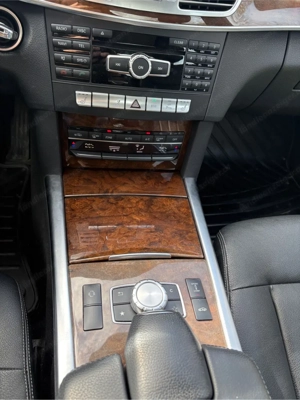 Mercedes E 350 Avangart 4 matik Bild 7