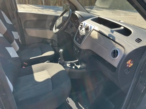 Dacia Dokker Laureate Bild 6