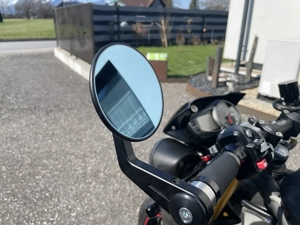 Triumph Speed Triple 1050 R Bild 4