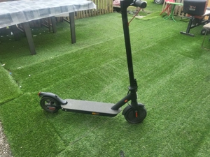 Elektroroller keine lade kabel Bild 2