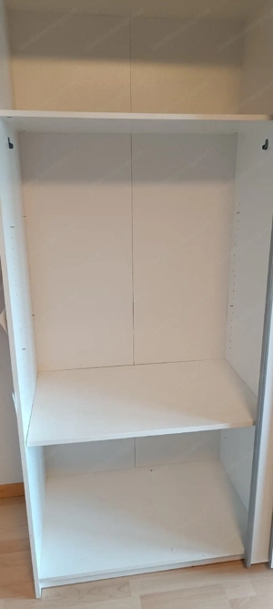 Schiebetürenschrank  Bild 2