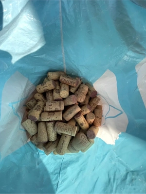 Sack voll Korken Bild 3