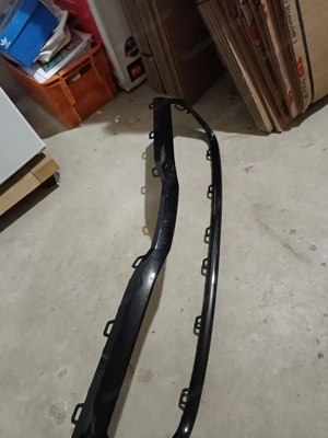 Frontgrillrahmen  Bild 2