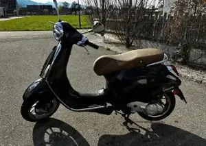 Vespa Primavera 50ccm, 4-Takt, Baujahr 2020 Bild 3