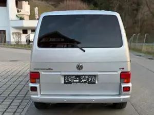 Volkswagen T4 Caravelle 2.8 V6 Aut. Business Sondermodell 1.Besitz TÜV NEU Bild 4