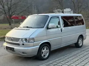 Volkswagen T4 Caravelle 2.8 V6 Aut. Business Sondermodell 1.Besitz TÜV NEU Bild 2