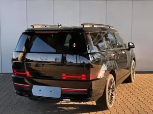 Hyundai SANTA FE PHEV Black Line 4WD 6-Sitzer / 4x Shz + Sitzbel... Bild 3