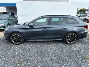 Cupra Leon Sportstourer 1.5 eTSI DSG MATRIX ACC KESSY 1.5 eTSI DSG 110k... Bild 3