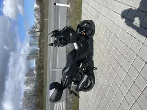 Honda ADV 350 Schwarz Bild 5