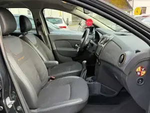 Dacia Logan Bild 8