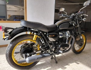 Kawasaki W 800 Special Edition 2012 Bild 2