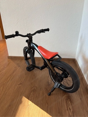 BMW Kidsbike Fahrrad und Laufrad Bild 4
