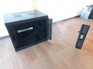 Serverschrank Aufbewahrung PC Router Switch LAN Netzwerk absperrbar Bild 4