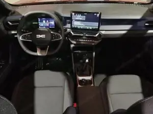 Dacia Duster Journey 1.2 TCe 130 Mild-Hybrid 4x4 Navi-Androi... Bild 10