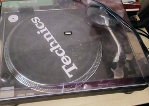 Technics 1210ner Mk2 Original mit Haube 