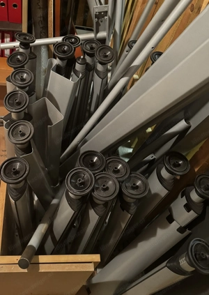 4 Schreibtischplatten inkl. Schreibtischfüße Bild 3