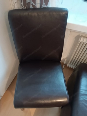 Eckbank mit Tisch und 2 Stühlen Bild 3