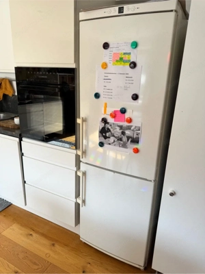 Lieberr Kombieschrank Kühlschrank   Tiefkühler  wegen Neuanschaffung günstig abzugeben 