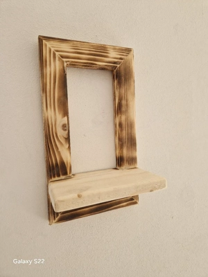 Wand Regal aus Holz Bild 2