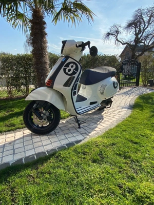 Vespa GTS Supersport