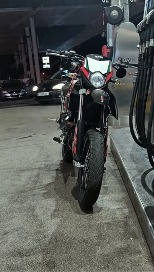 Aprillia Sx 125 Bild 4