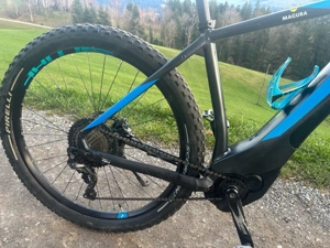 Cube Reaction Hybrid Bild 2