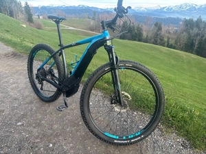 Cube Reaction Hybrid Bild 3