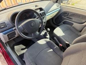 Renault Clio Bild 10