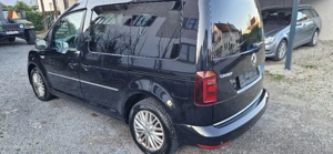 VW Caddy Highline DSG 2.0tdi Bild 3