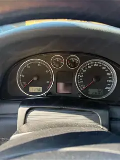 VW Passat 1.9 tdi Bild 2