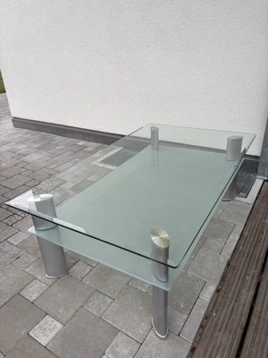 Couchtisch aus Glas günstig abzugeben