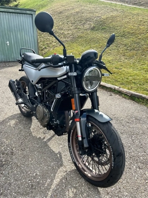 Husqvarna Vitpilen 401 Naked Bike Bild 3