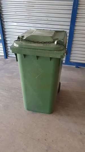 Abfallbehalter 340 Liter mit Rollen (3 Stück)