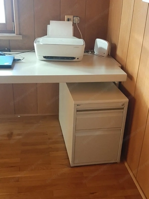 Metall Bürotisch mit kleinem Kasten Bild 2