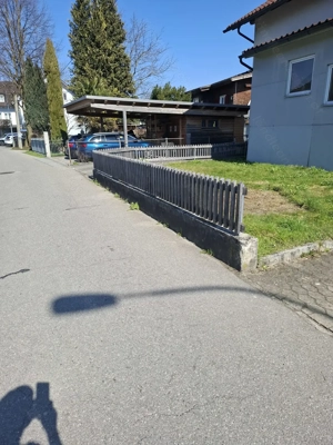 Vorplatz neu gestalten für Parkplätze  Bild 2