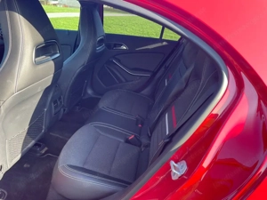 Mercedes A-Klasse A200 blue EFFICIENCY Bild 7