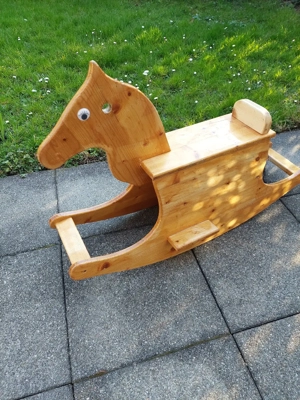 Vintage Schaukelpferd  Bild 2