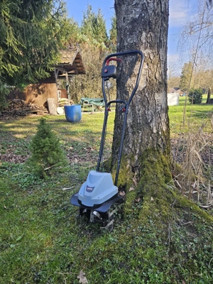 Elektrische Bodenhacke. Bild 2