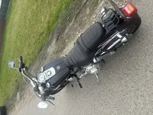 Harley Davidson Dyna Super Glide Custom FXDC Bild 3