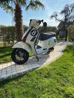 Vespa GTS Supersport Bild 5