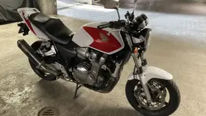 Honda CB1300