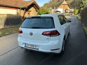 VW Golf Bild 2