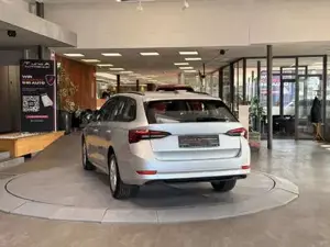 Skoda Octavia Bild 8