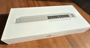 Unifi US-24 Switch, Gen 1 Bild 2