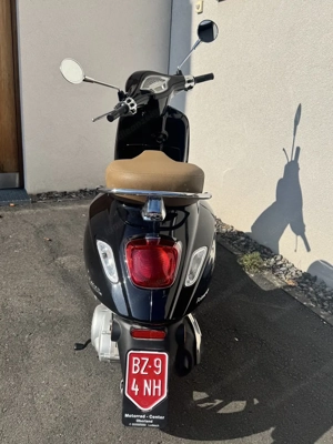 Vespa Primavera 50   neuwertig, nur 1.750 km, sofort fahrbereit Bild 3