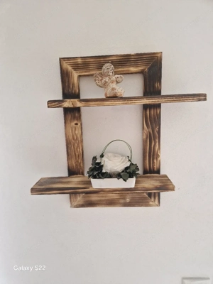 Wand Regal aus Holz  Bild 3