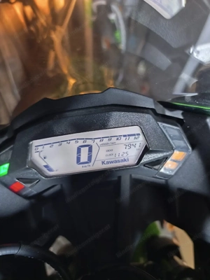 kawasaki Ninja 125 Bild 4