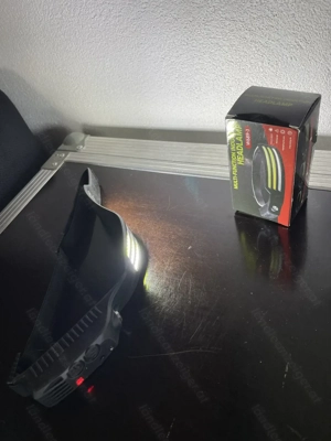 LED Stirnlampe 1200mAh mit 3 LED Streifen & zusätzlicher Taschenlampe Bild 2